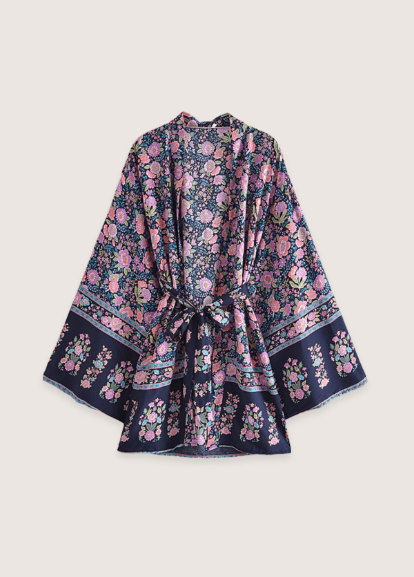 Kimono court fleuri rose