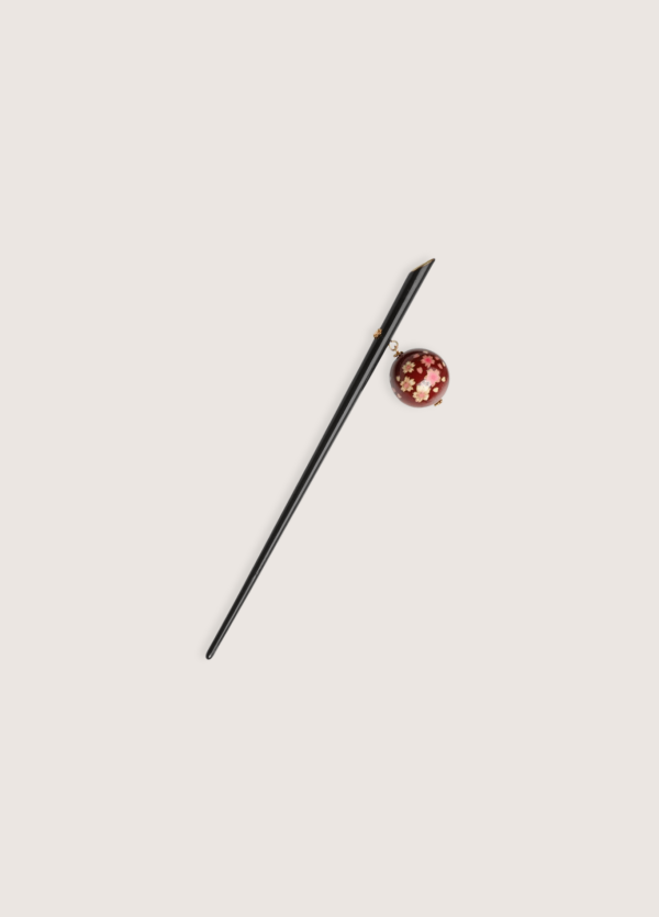 pique cheveux rouge Kanzashi